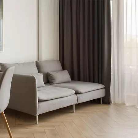 Apartman 2 Bedroom Lovely In *